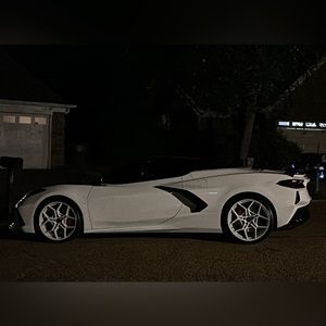 Meet your Posher, Carlos